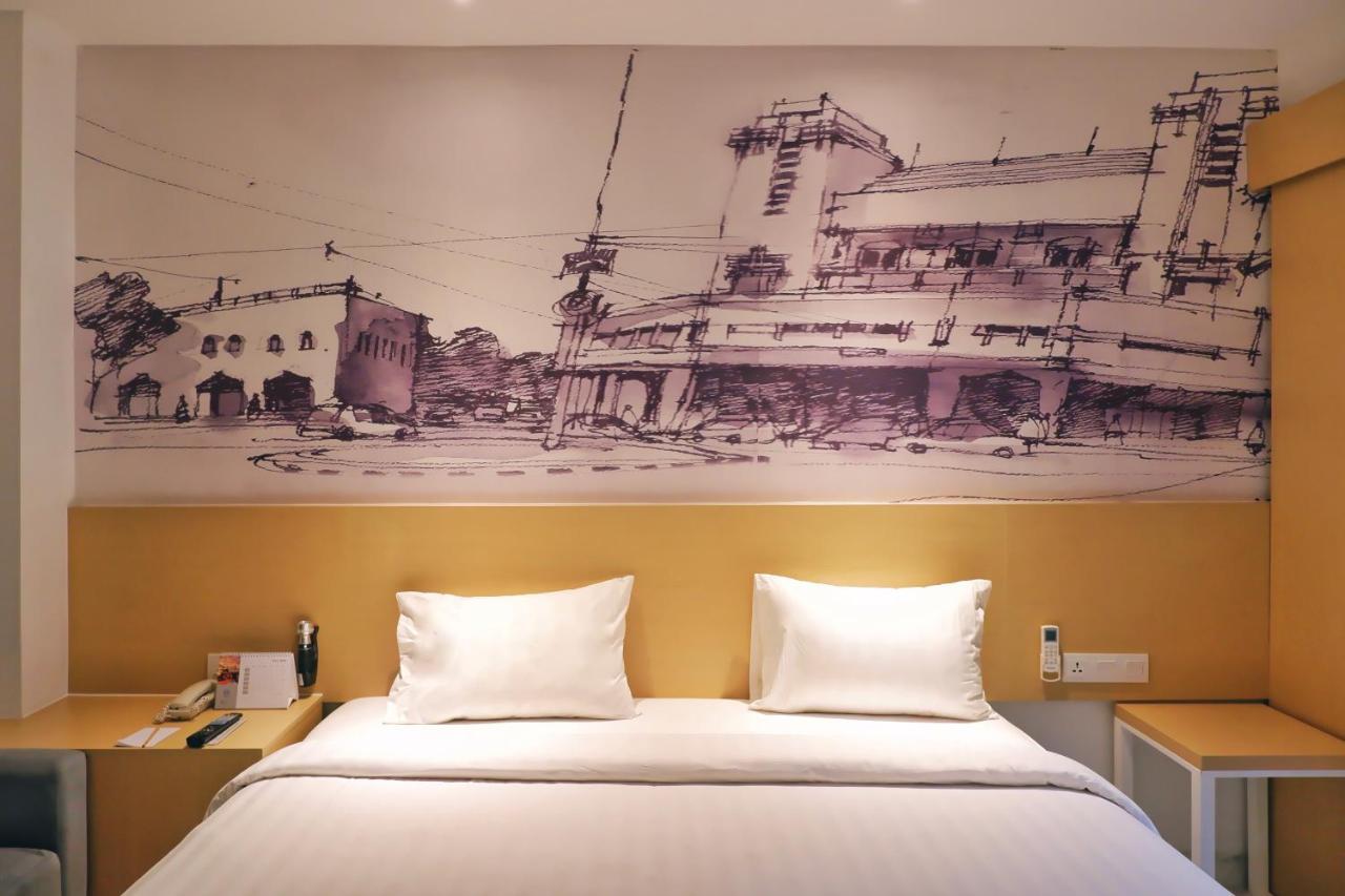 ปาล์ม พาร์ค โฮเต็ล ซูราบายา Hotel สุราบายา ภายนอก รูปภาพ