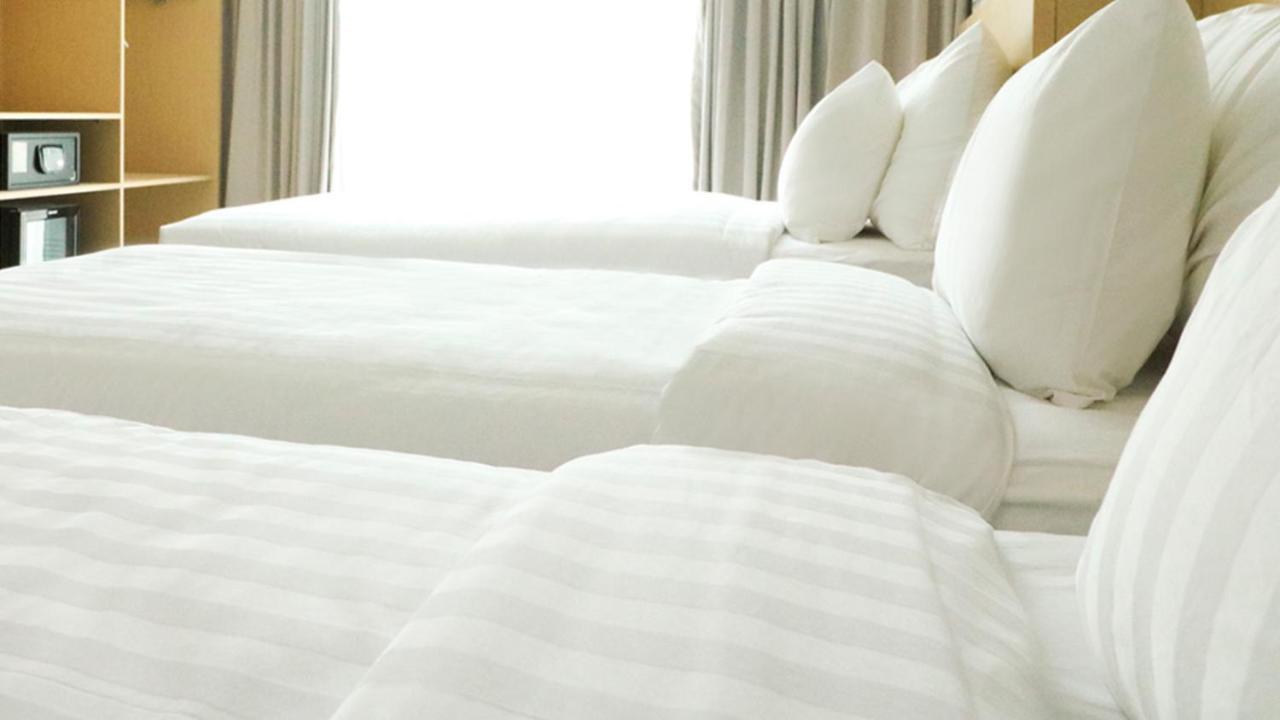 ปาล์ม พาร์ค โฮเต็ล ซูราบายา Hotel สุราบายา ภายนอก รูปภาพ